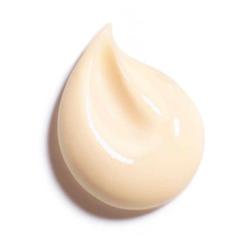 SUBLIMAGE-LA-CREME-Texture-Supreme-Tratamiento-50-G-CHANEL-textura
